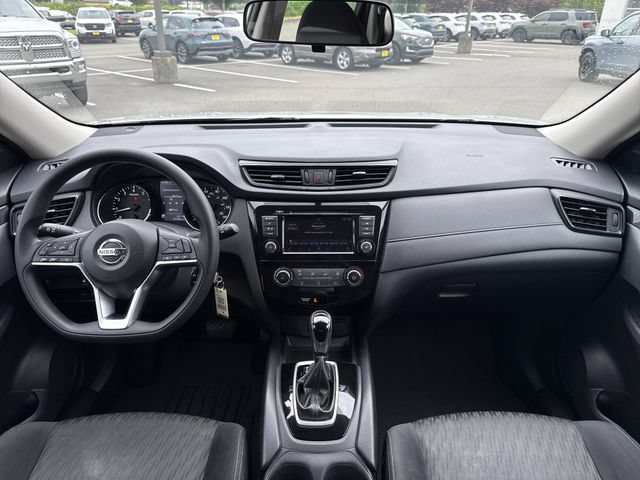 Used 2018 Nissan Rogue S FWD image 12