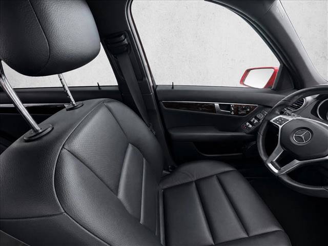Used 2013 Mercedes-Benz C 250 Sedan image 16