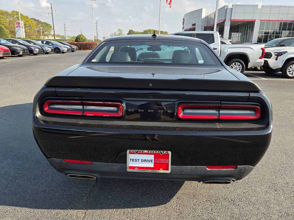 Used 2023 Dodge Challenger R/T w/ Plus Package image 8