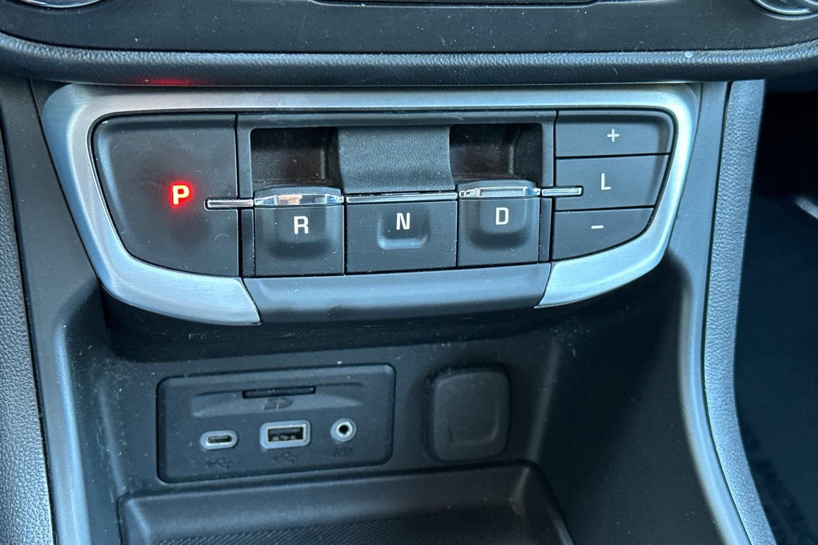 Certified 2022 GMC Terrain SLT w/ Infotainment Package II image 22