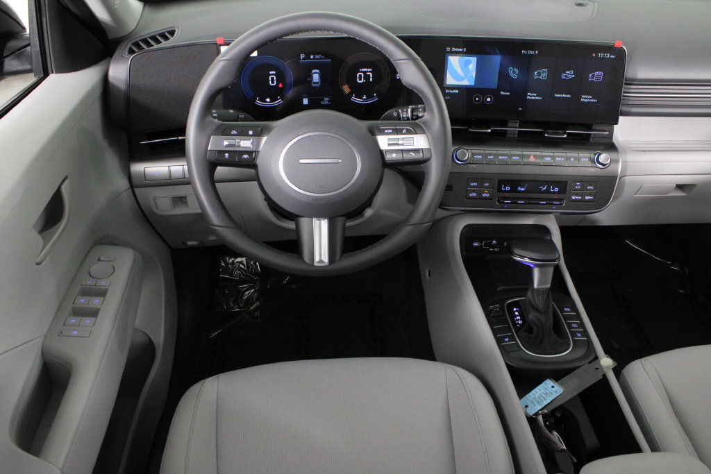 Certified 2027 Hyundai Kona SEL Sport FWD image 8