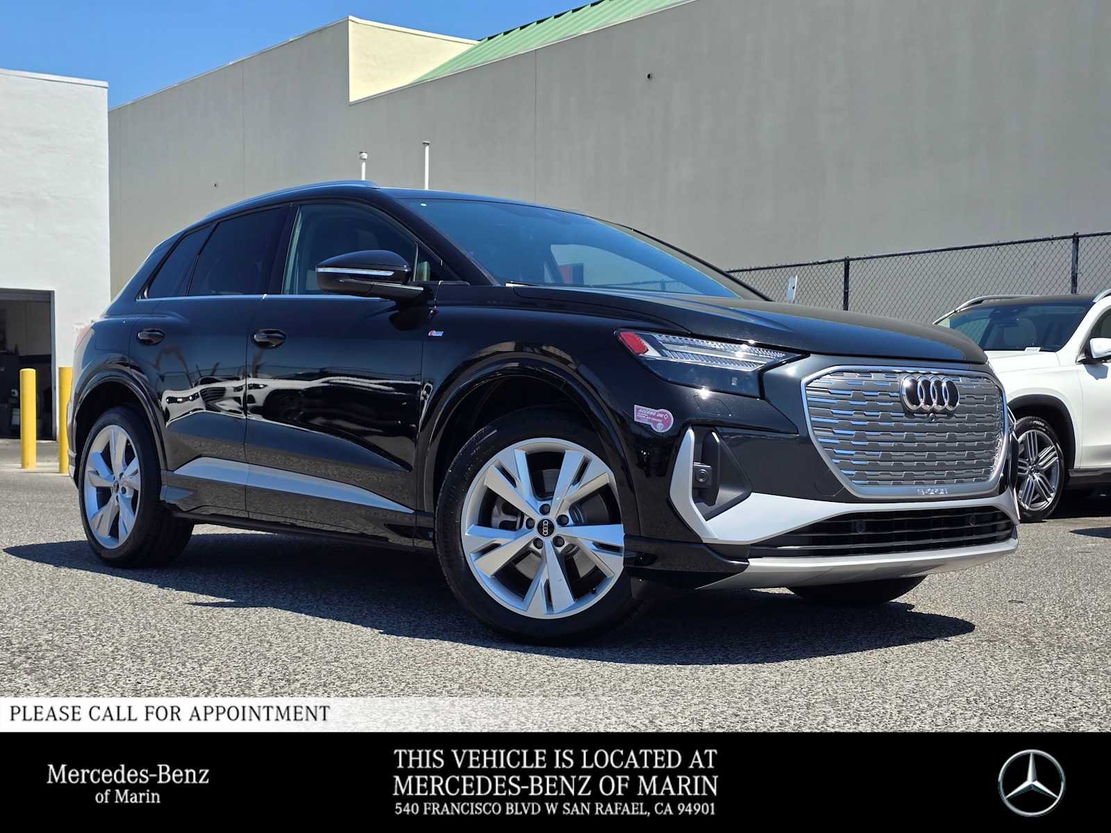 Used 2023 Audi Q4 e-tron Prestige AWD/4WD image 1