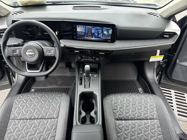 New 2026 Nissan Kicks SV FWD image 9