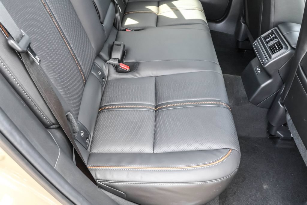 Used 2025 MAZDA CX-50 AWD 2.5 Turbo w/ Weather Package image 39
