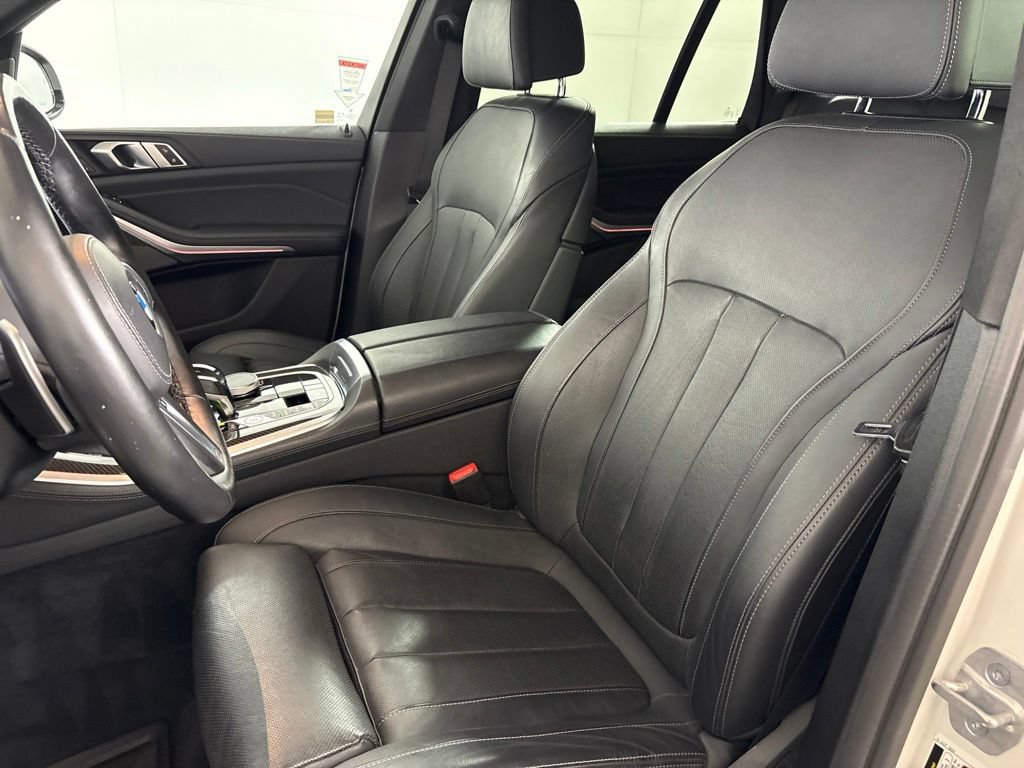 Used 2021 BMW X5 M50i w/ Premium Package AWD/4WD image 25