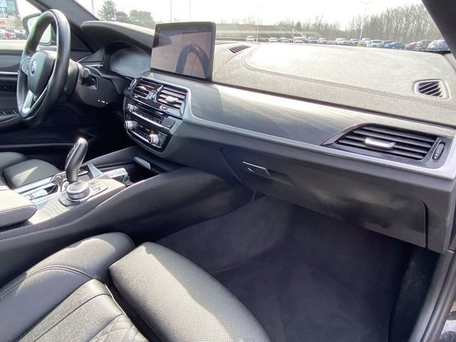Used 2022 BMW 530i xDrive image 31