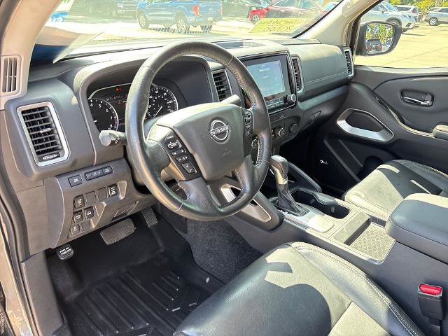 Used 2023 Nissan Frontier SV w/ SV Premium Package AWD/4WD image 6