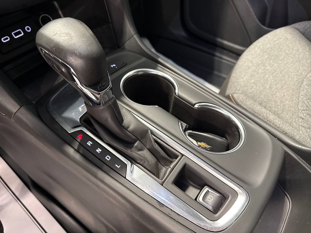 Used 2022 Chevrolet Equinox LT FWD image 21