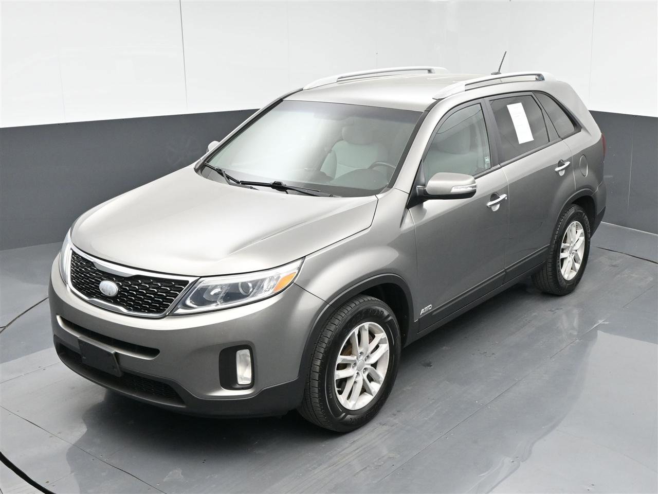 Used 2015 Kia Sorento LX image 20