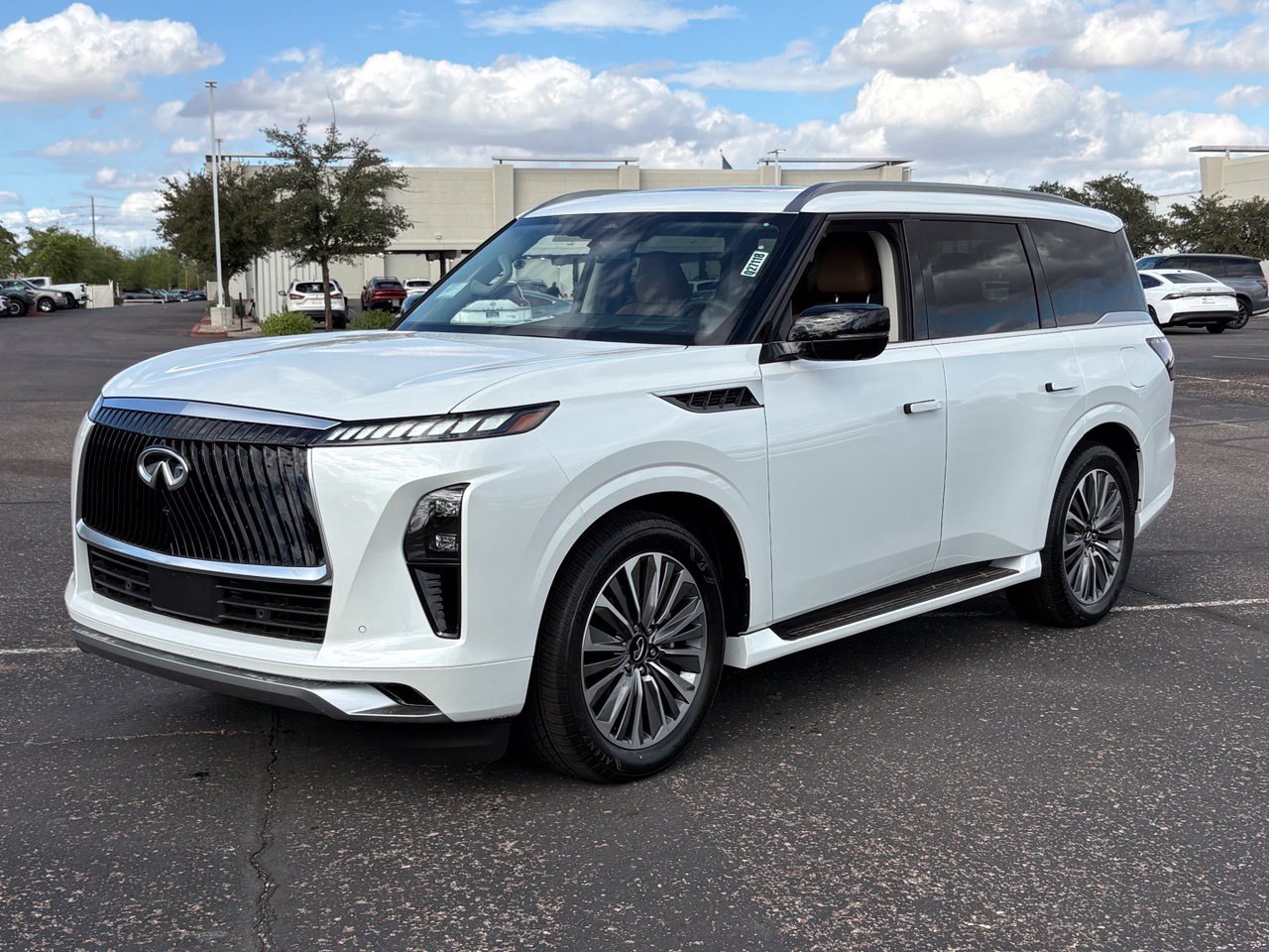 New 2027 INFINITI QX80 Luxe