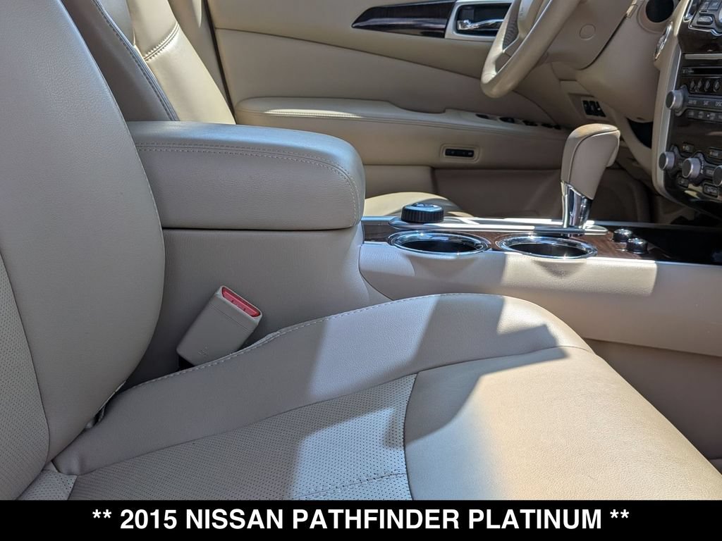 Used 2015 Nissan Pathfinder Platinum w/ Family Entertainment Package AWD/4WD image 25