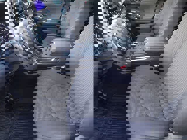 Used 2023 Toyota Highlander L image 6