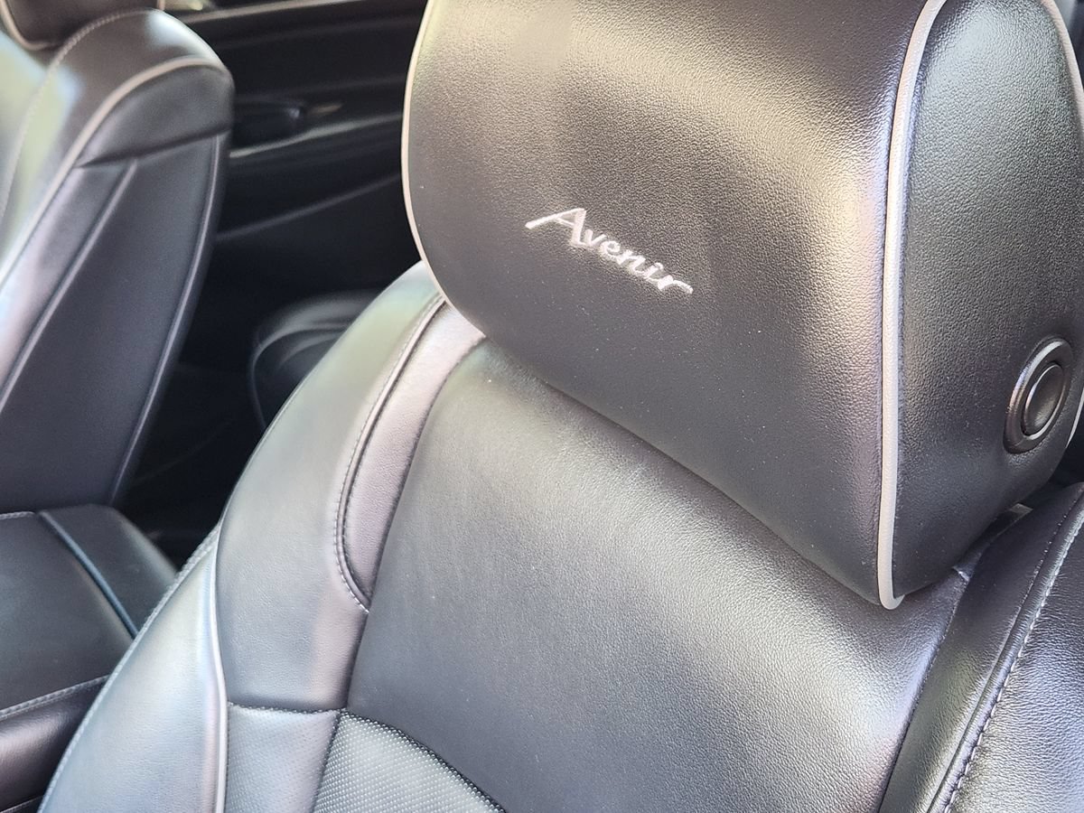 Used 2019 Buick Enclave Avenir w/ Avenir Technology Package FWD image 34