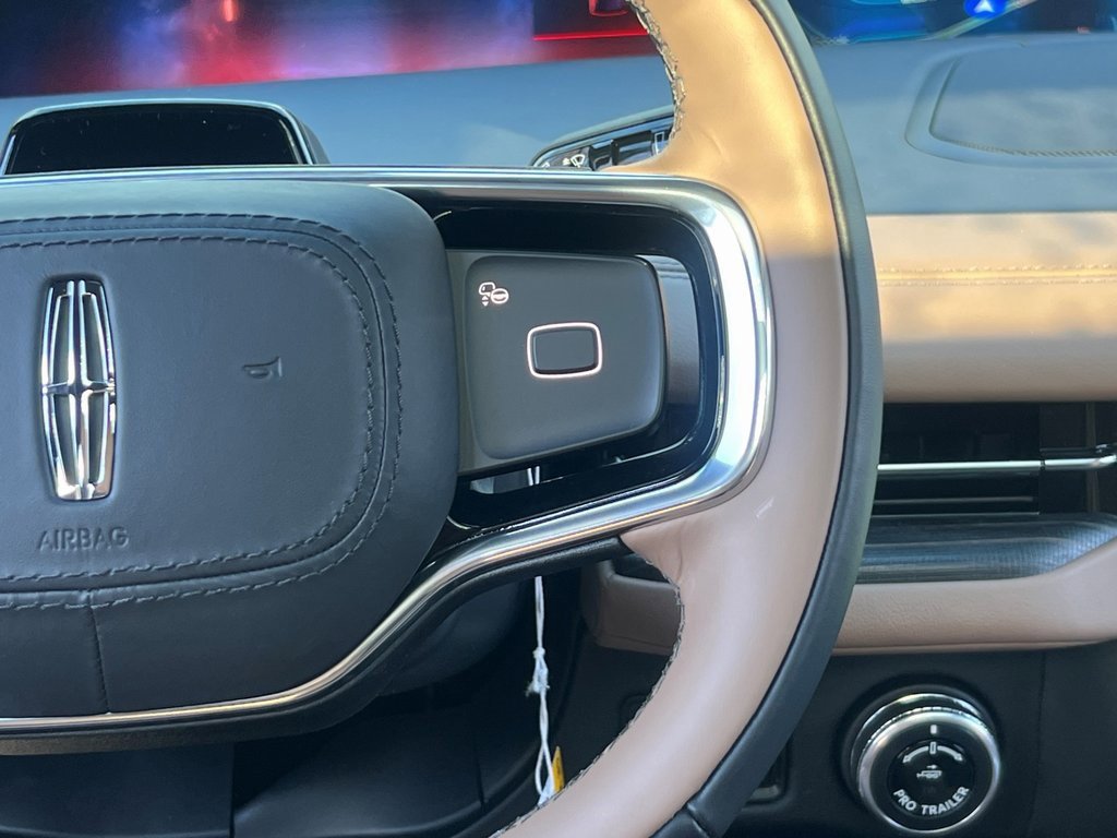 New 2026 Lincoln Navigator L Black Label image 23