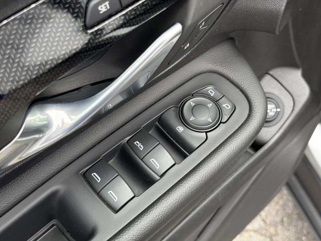 Used 2023 GMC Terrain AT4 image 20