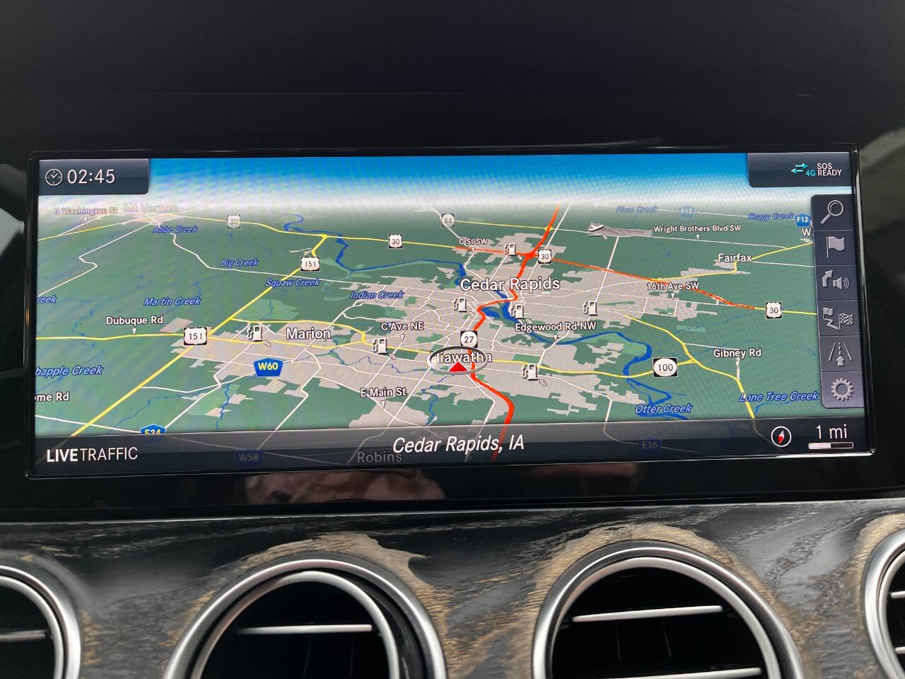 Used 2019 Mercedes-Benz E 300 4MATIC image 13