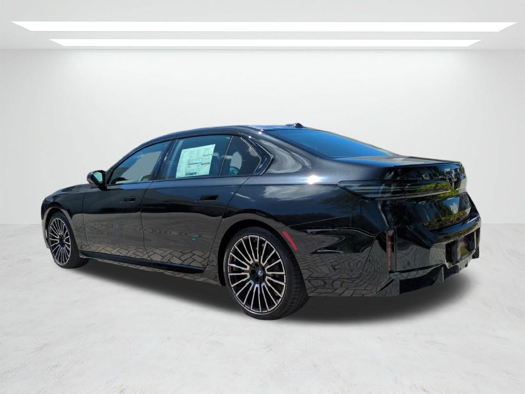 New 2027 BMW 740i w/ Executive Package RWD image 6