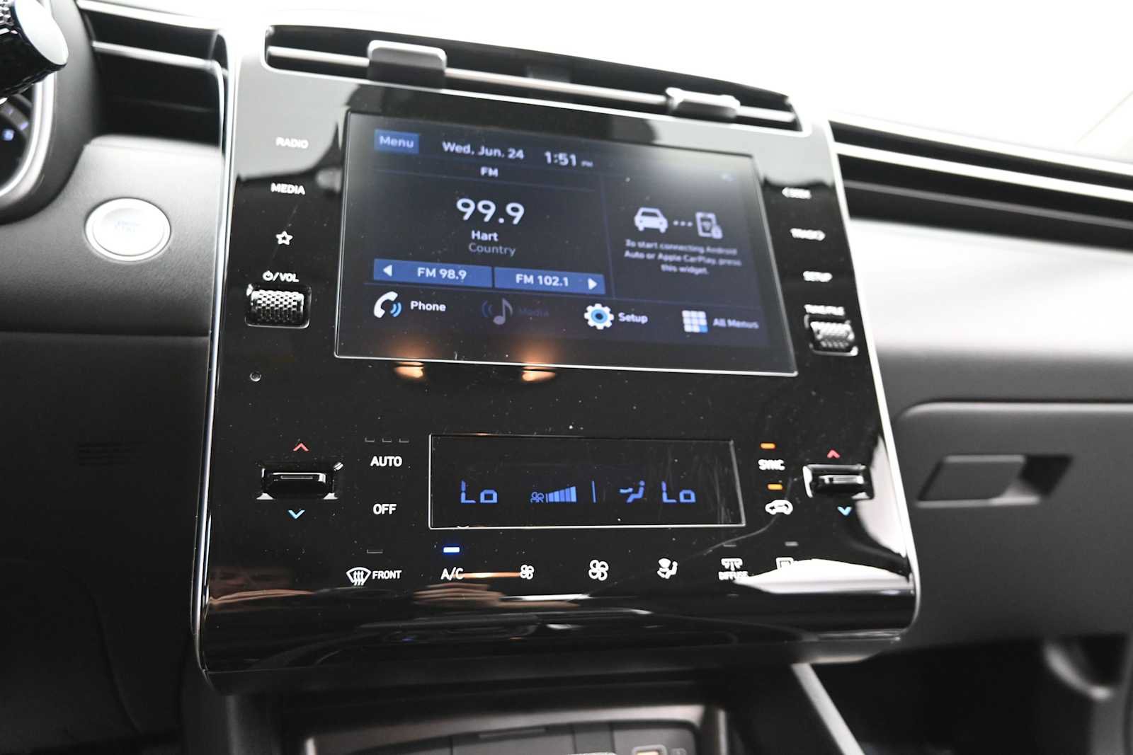 Certified 2024 Hyundai Tucson SEL AWD/4WD image 18