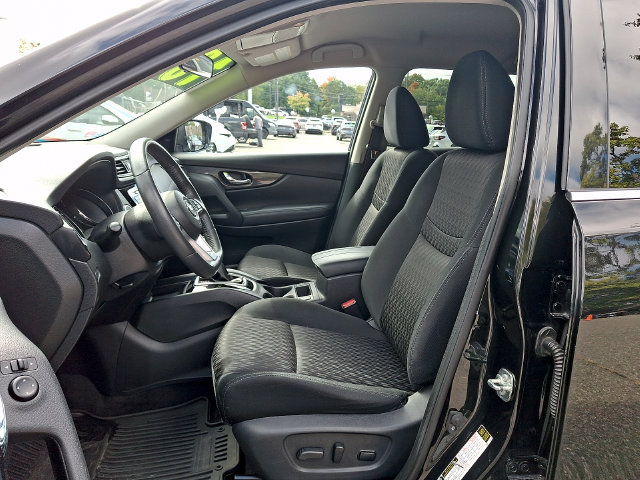 Used 2018 Nissan Rogue SV w/ Premium Package AWD/4WD image 14