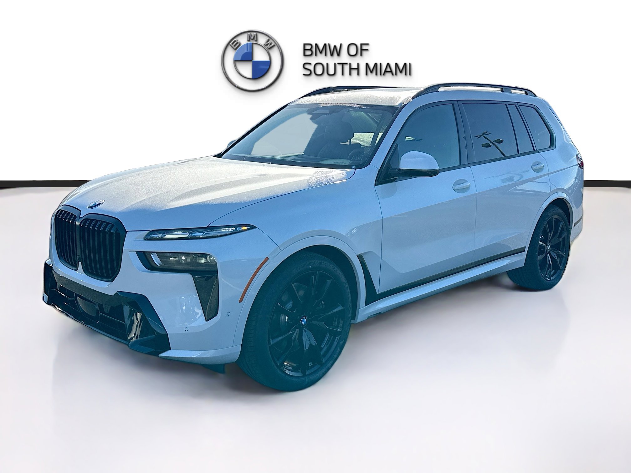 New 2026 BMW X7 xDrive40i w/ Executive Package image 3