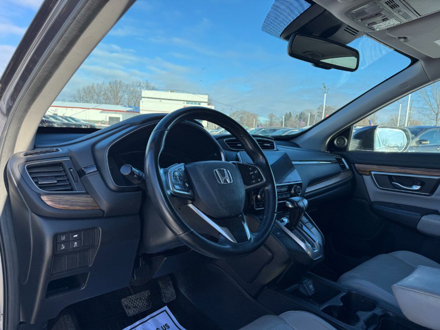 Used 2017 Honda CR-V Touring image 14