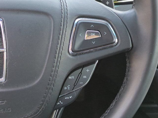 Used 2020 Lincoln MKZ FWD image 23