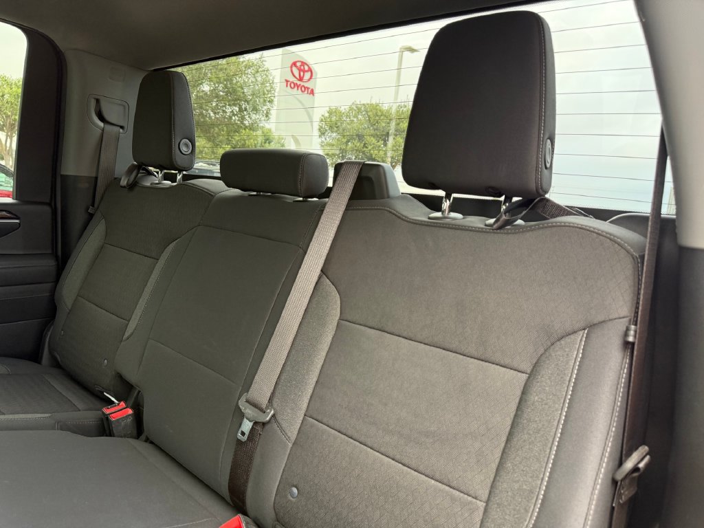 Used 2025 Chevrolet Silverado 3500 LT w/ Safety Package AWD/4WD image 18
