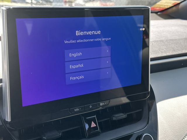 Certified 2025 Toyota Corolla SE w/ SE Premium Package image 17