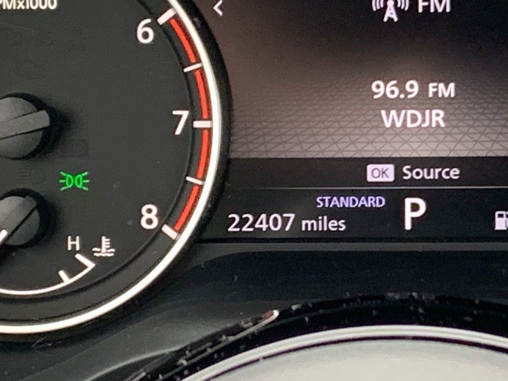 Used 2023 Nissan Rogue SV image 10