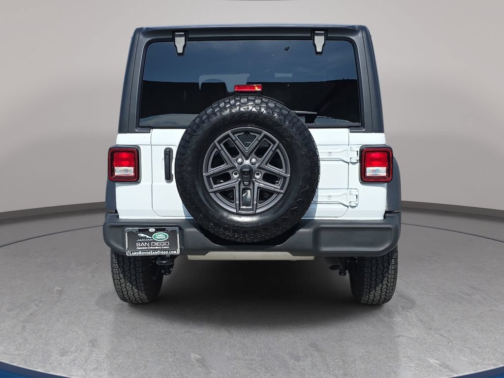 Used 2026 Jeep Wrangler Unlimited Sport AWD/4WD image 7