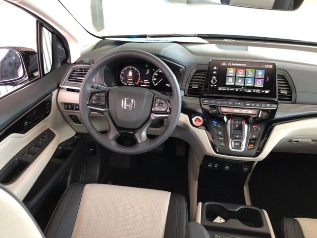 Certified 2026 Honda Odyssey Elite image 41