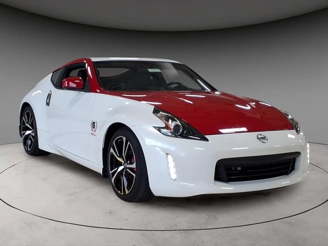 Used 2020 Nissan 370Z Coupe RWD image 14