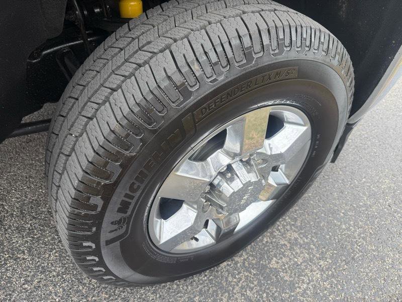 Used 2015 GMC Sierra 3500 SLT w/ Duramax Plus Package image 9