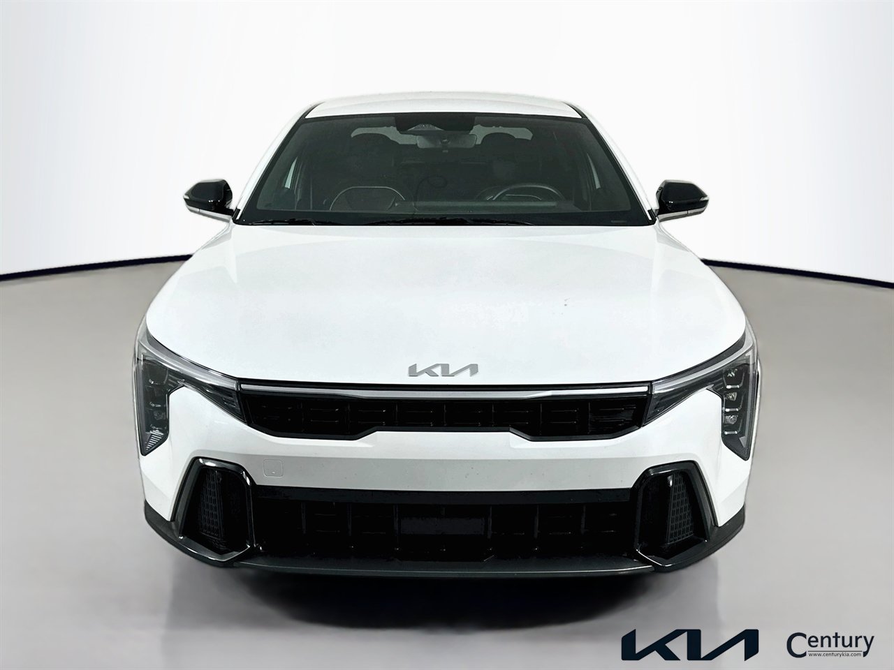 Certified 2025 Kia K4 GT-Line FWD image 2