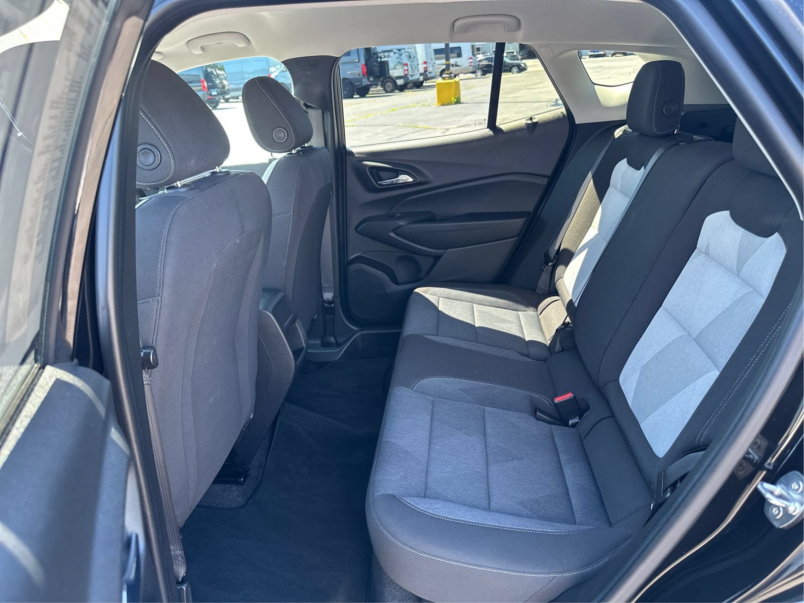 Used 2024 Chevrolet Trax LS w/ LS Convenience Package FWD image 10