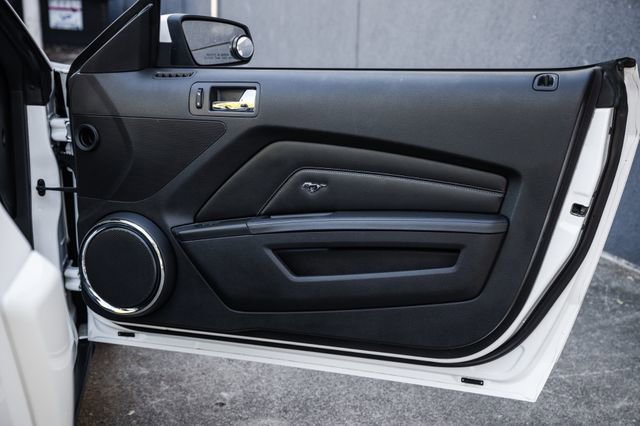 Used 2010 Ford Mustang GT Premium image 68