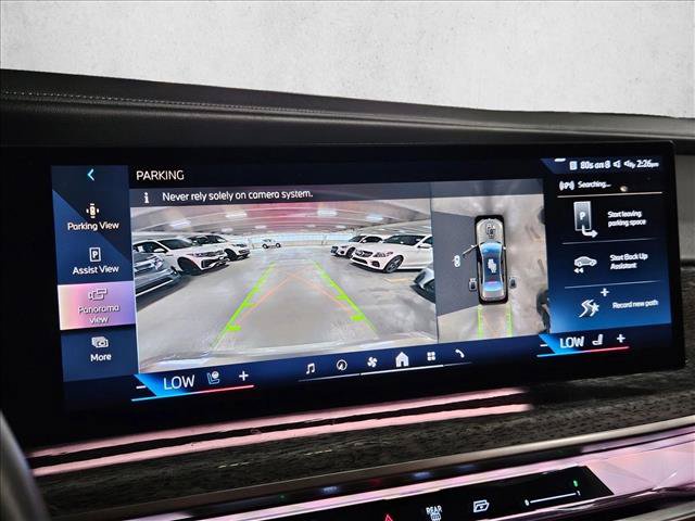 Certified 2024 BMW i7 eDrive50 w/ M Sport Package RWD image 13