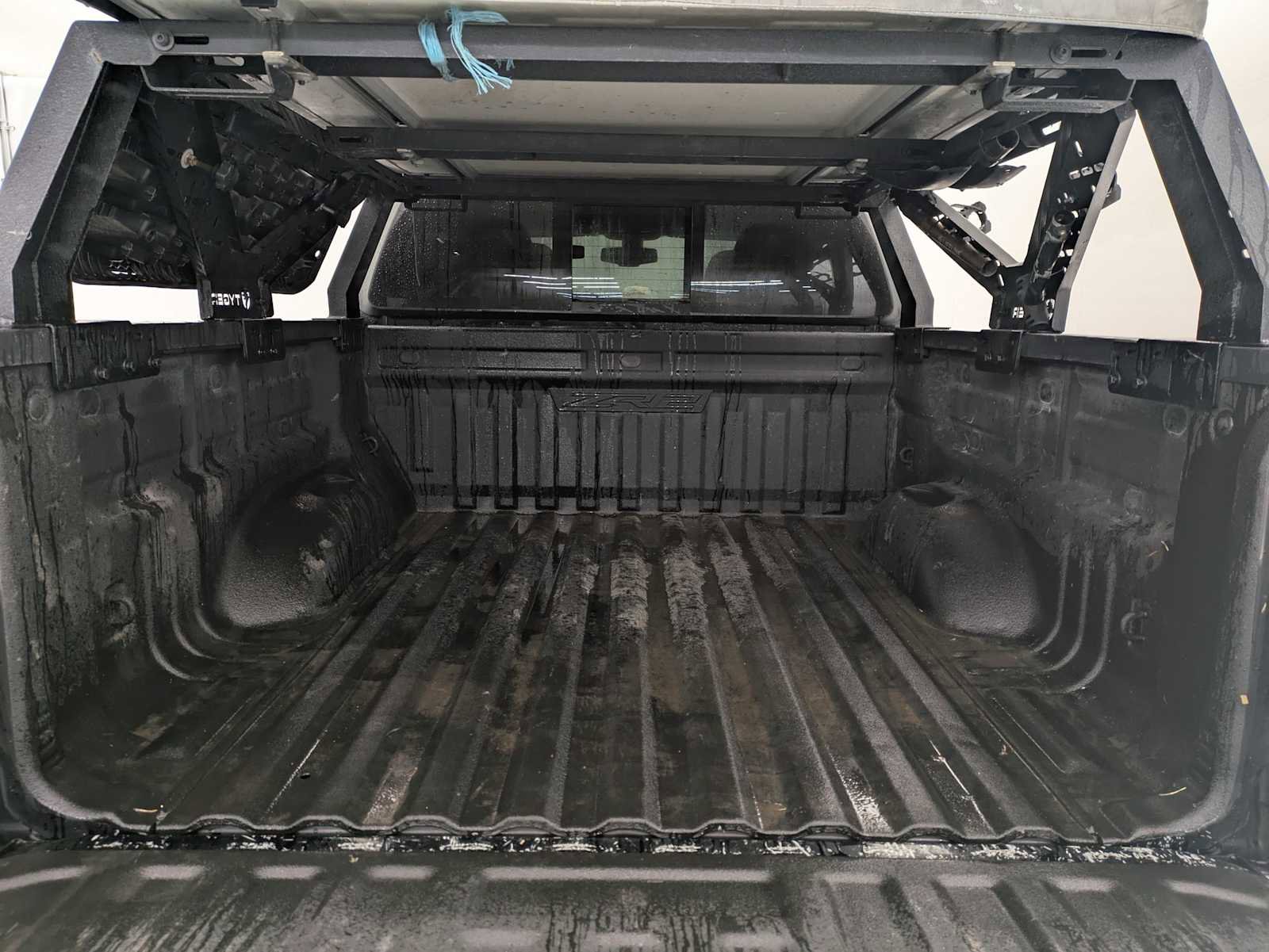 Used 2019 Chevrolet Colorado ZR2 image 36