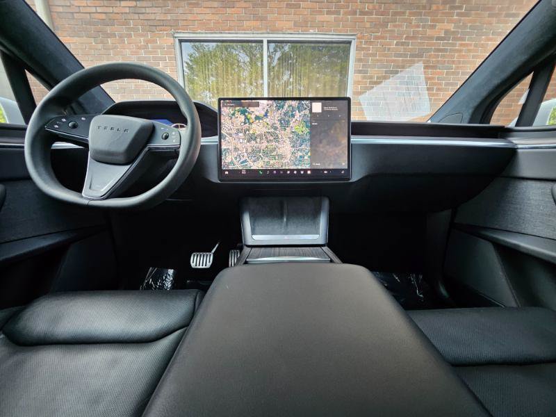 Used 2023 Tesla Model X AWD/4WD image 40