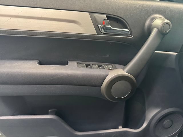 Used 2011 Honda CR-V LX image 29
