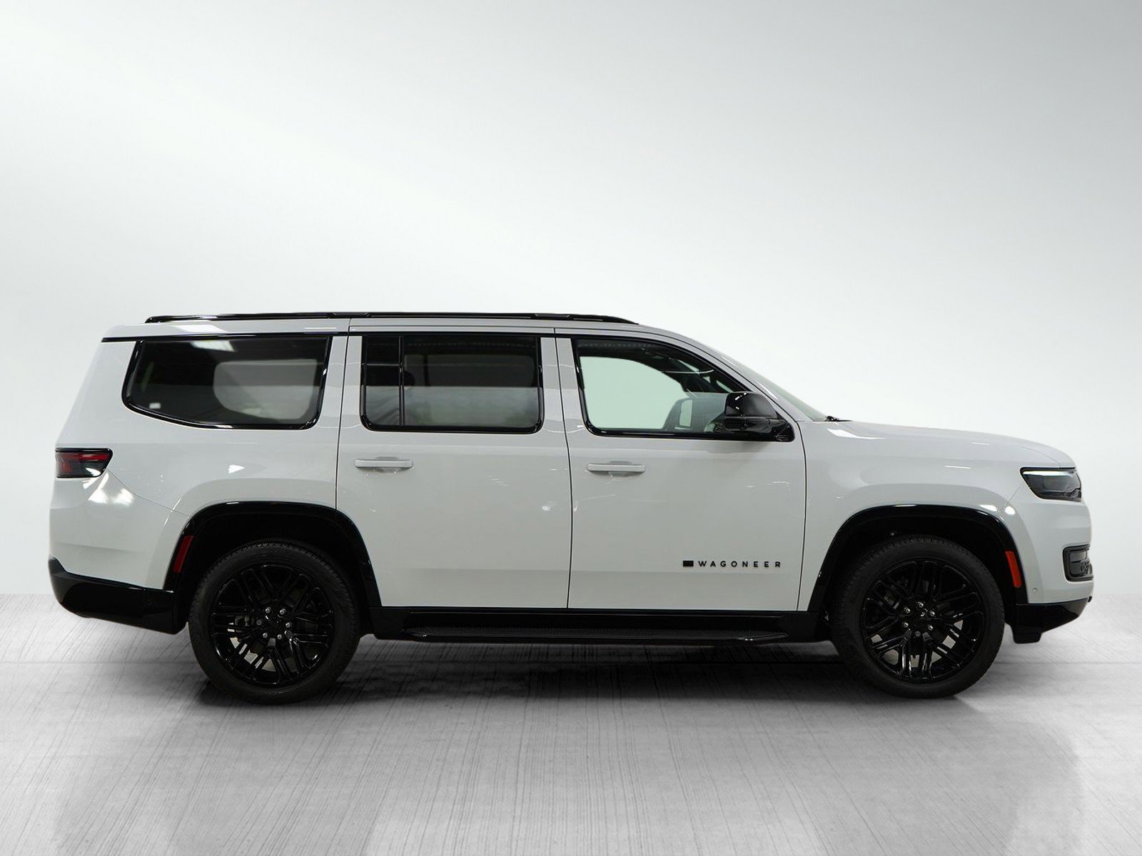 Used 2024 Jeep Wagoneer Series II w/ Convenience Group I image 6