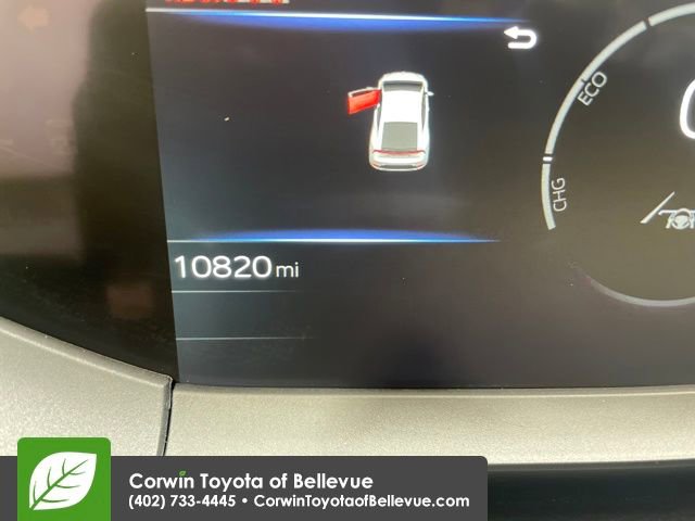 Used 2024 Toyota Prius Limited w/ Limited Premium Package image 16