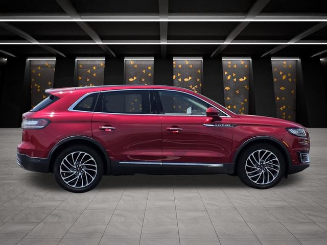 Used 2020 Lincoln Nautilus Reserve w/ Equipment Group 201A FWD image 3