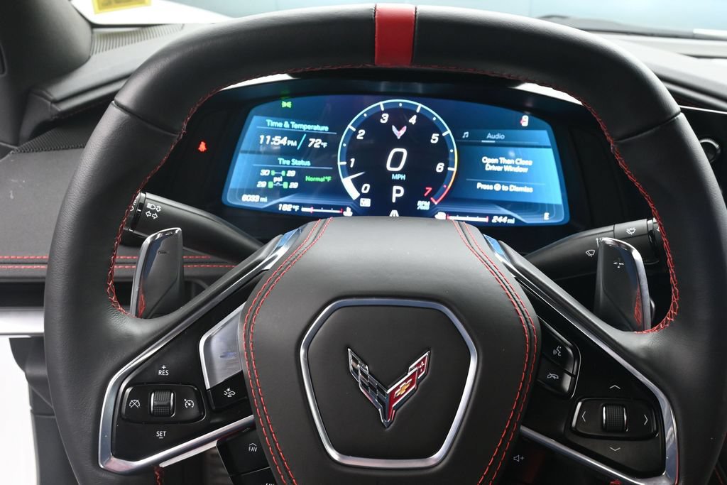 Used 2025 Chevrolet Corvette Stingray Convertible w/ Battery Protection Package RWD image 9