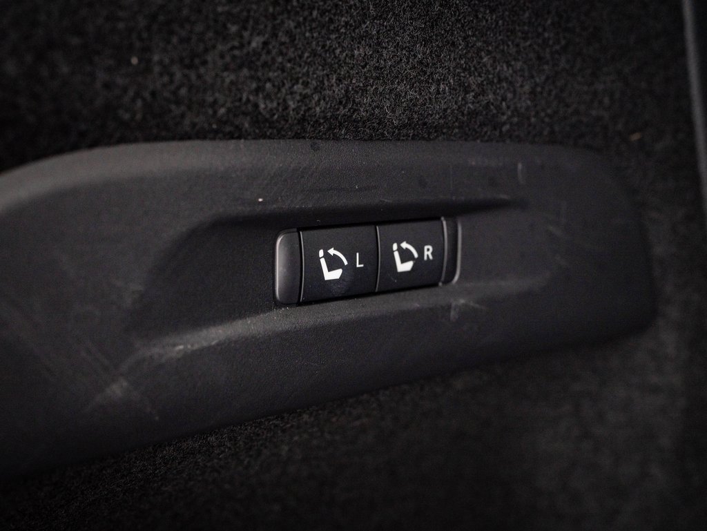 Used 2024 INFINITI QX60 Sensory w/ Vision Package image 23