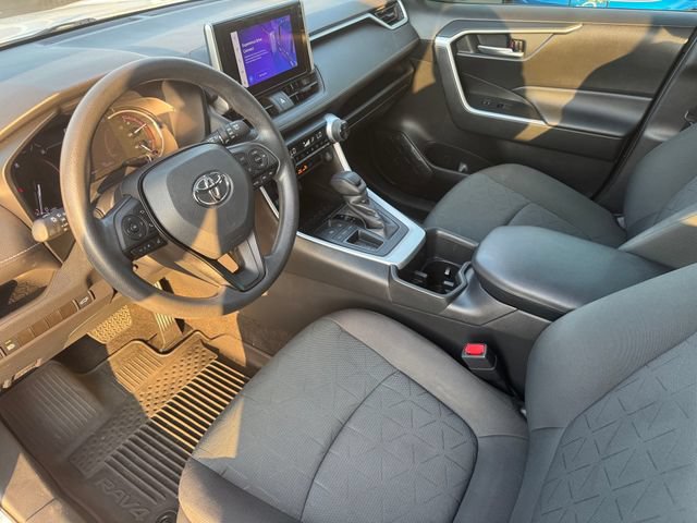 Used 2023 Toyota RAV4 XLE w/ Convenience Package FWD image 8