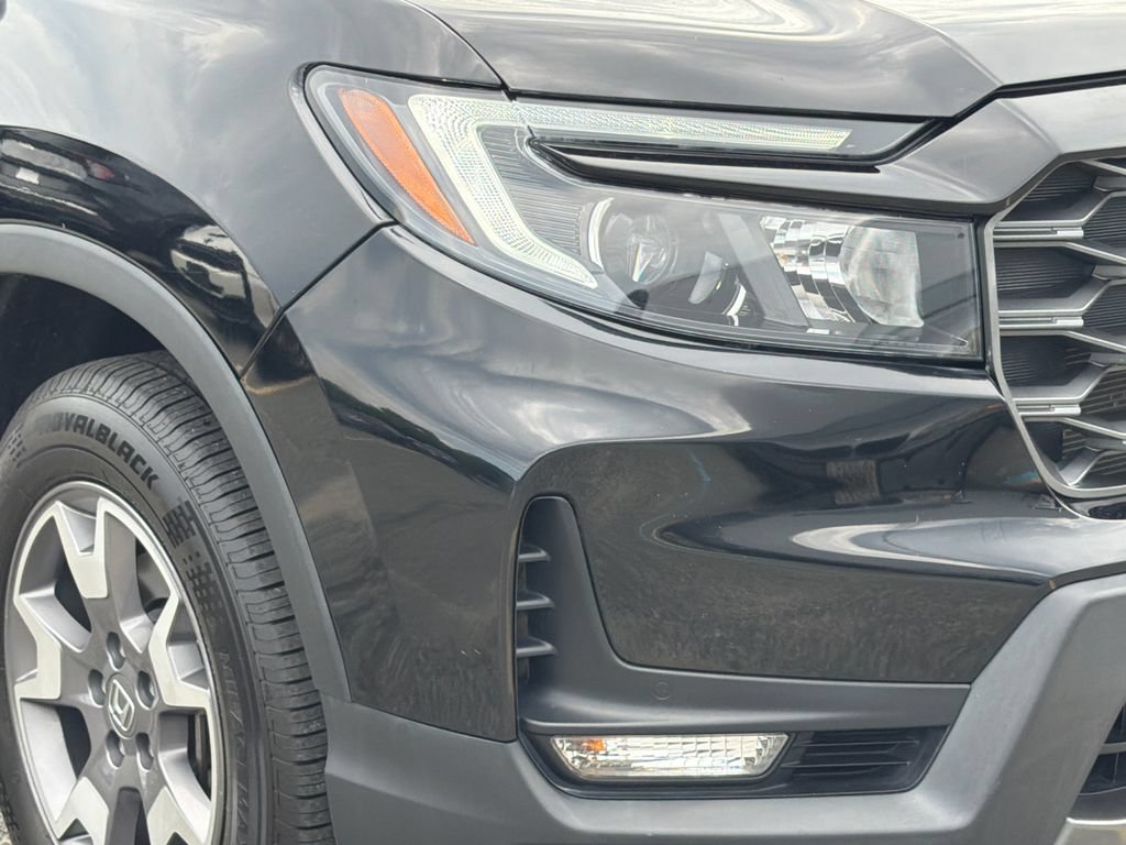 Used 2023 Honda Passport TrailSport image 10