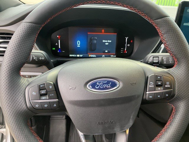 Used 2023 Ford Escape ST-Line w/ Tech Pack #1 image 14