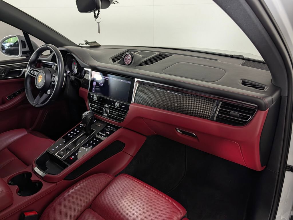 Certified 2023 Porsche Macan GTS AWD/4WD image 19