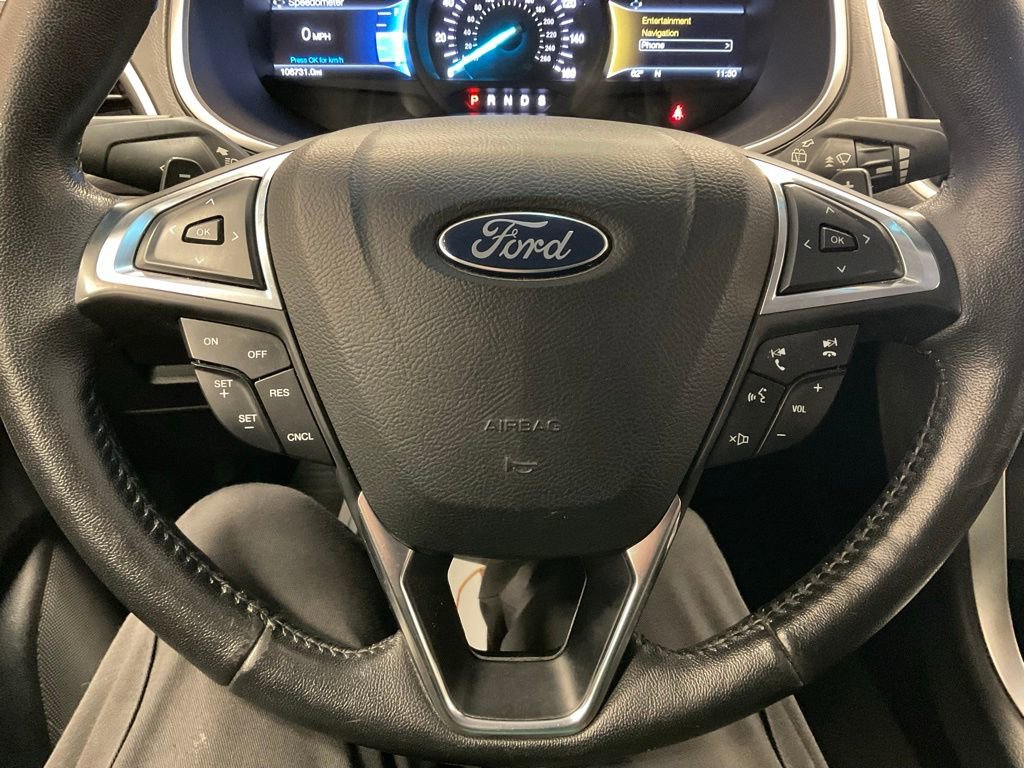 Used 2017 Ford Edge SEL w/ Equipment Group 201A image 4